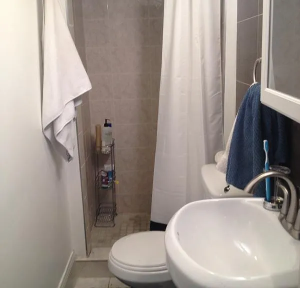 16 Warwick St — Photo 5