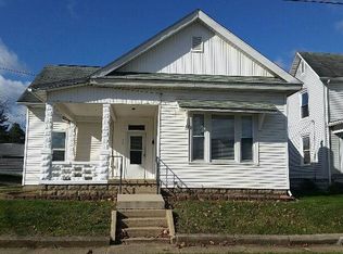 673 Maple Ave, Newark, OH 43055