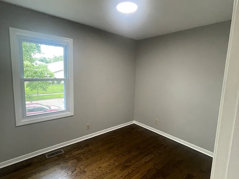 451 Sioux Dr — Photo 8
