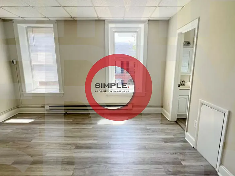 259 Chestnut St — Photo 5