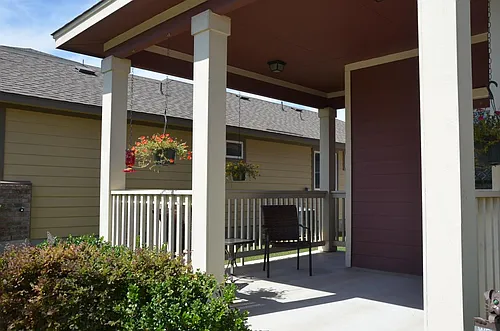 933 Alamo Plaza Dr Photo 1