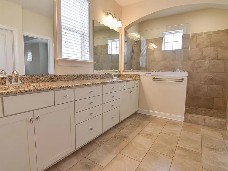 4909 Providence Country Club Dr — Photo 22