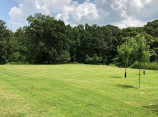 1011 Sawtooth Ct, Centerton, AR 72719