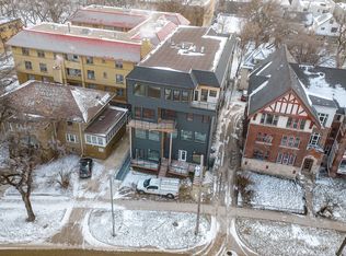 260 Wellington Crescent, Winnipeg, MB R3M 0B4
