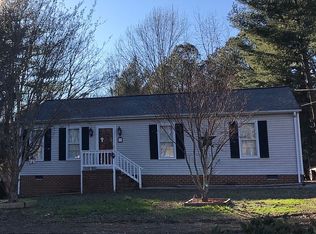 8188 Brook Ct, Gloucester, VA 23061