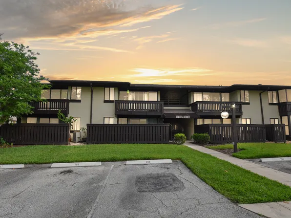 40 Club House Dr APT 207, Palm Coast, FL 32137