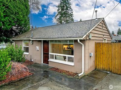 5700 241st Street SW, Mountlake Terrace, WA, 98043