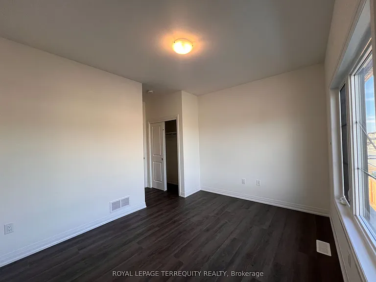 119 Acacia Rd — Photo 27