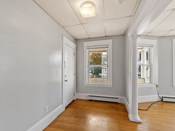 5th image of 104 School St #2