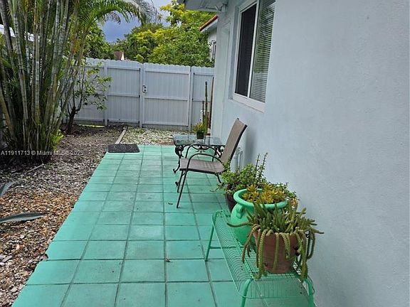2nd image of 445 NW 125th St #2