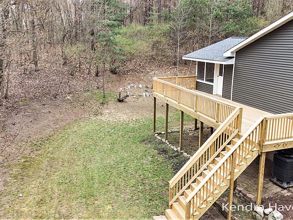 4th image of 13411 Pine Island Dr