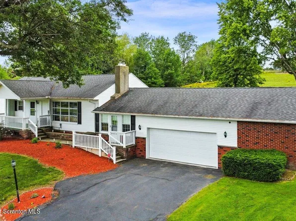 1745 Layton Rd, Scott Township, PA 18447