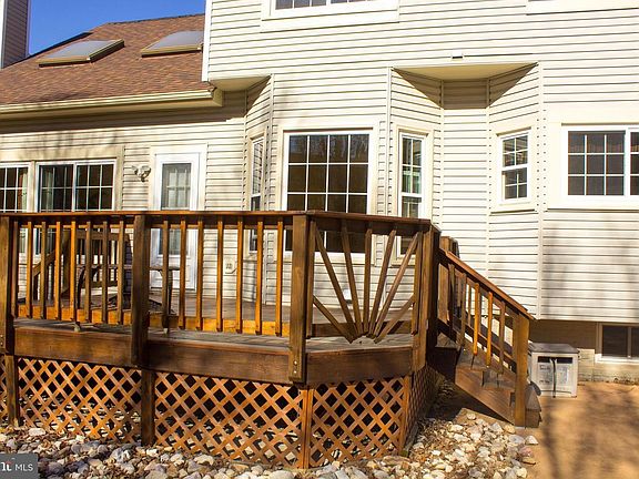 5th image of 4 Westbrook Ln