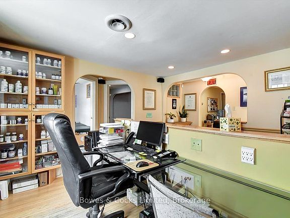4th image of 341 Reid St #339
