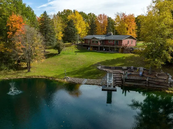 1600 S Rolland Rd, Remus, MI 49340