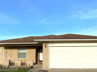 40614 Harmon Dr, Sterling Heights, MI 48310