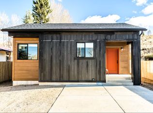 35 E Lake St, Pinedale, WY 82941