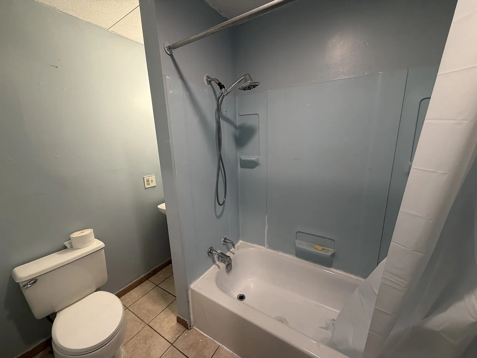 1 bed, $800 — Photo 4