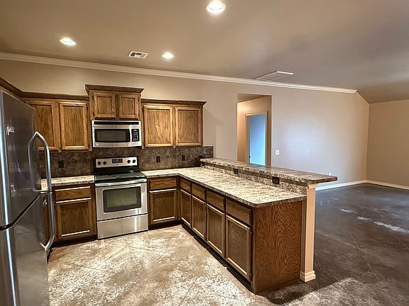 3rd image of 3100 Pheasant Run Rd #3102