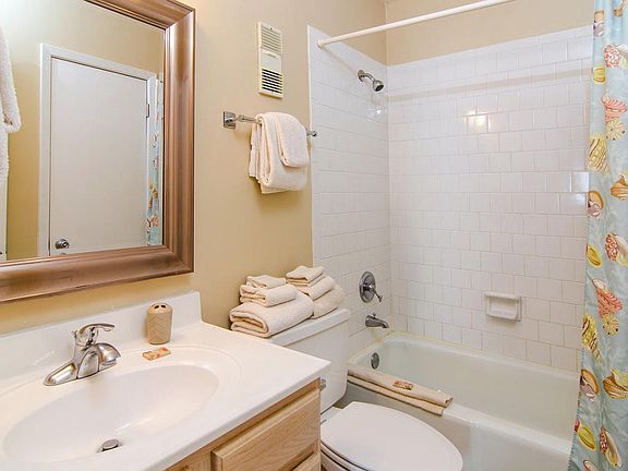 5th image of 510 Gulf Shore Dr Unit 618