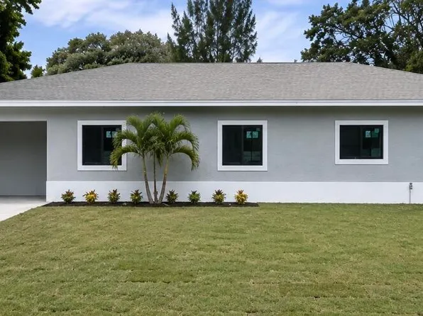 2004 Easter Avenue, Fort Pierce, FL 34950