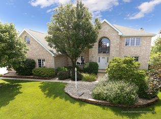 650 Walker Way, New Lenox, IL 60451