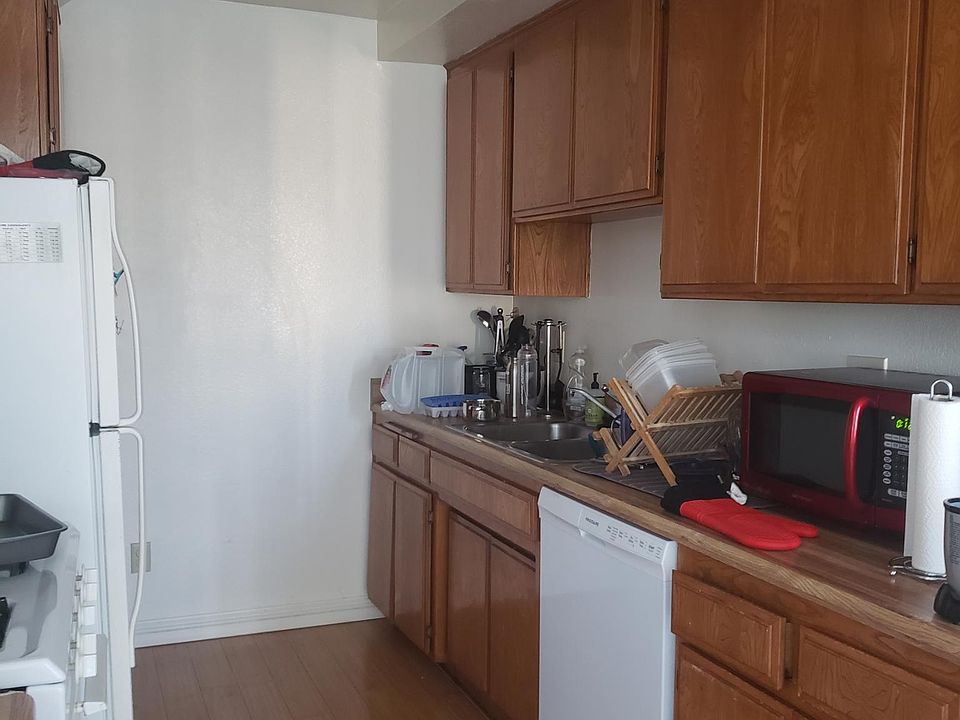 1st image of 10715 Missouri Ave