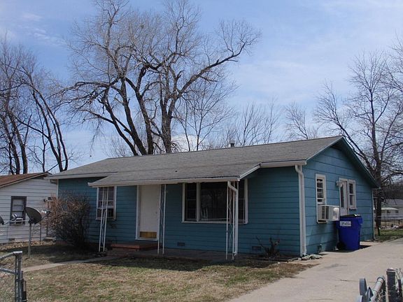 5th image of 1213 W 17th St