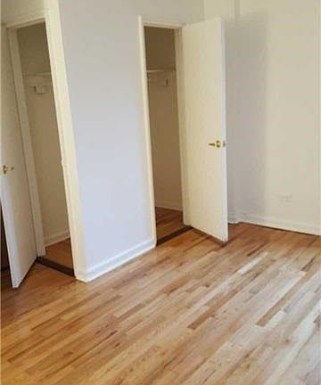 3rd image of 140 50 Burden Cres #5CCC