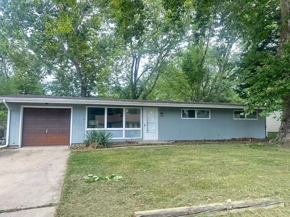 714 Breen Dr, Champaign, IL 61820