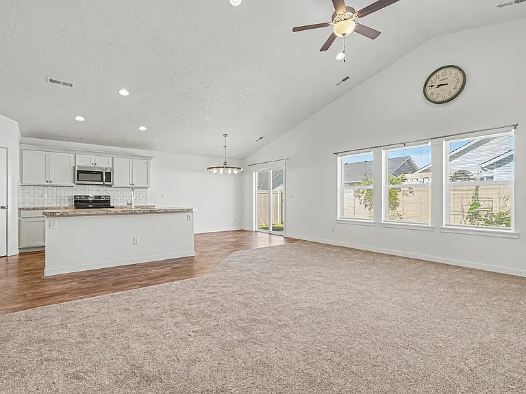 16850 Bethany Ave — Photo 11
