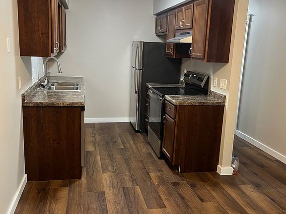 2nd image of 2216 Sylvan Way APT 2
