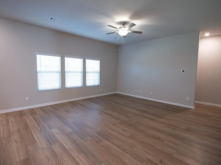 1103 Sweetleaf St — Photo 21