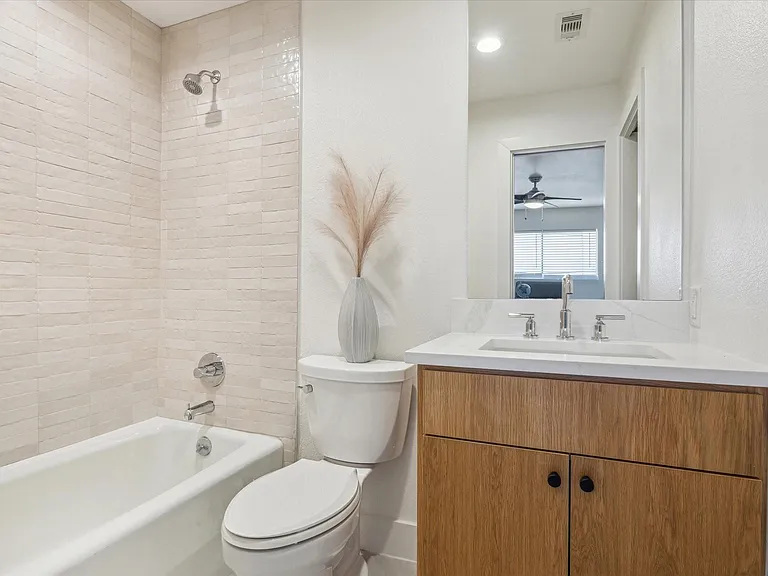 40 River Hollow Ln — Photo 37