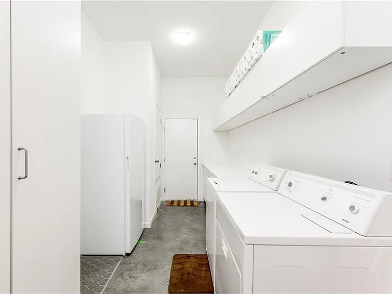 1401 Alegria Rd #B — Photo 24