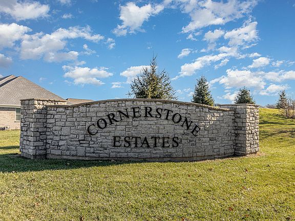 3rd image of 3253 Cornerstone Dr