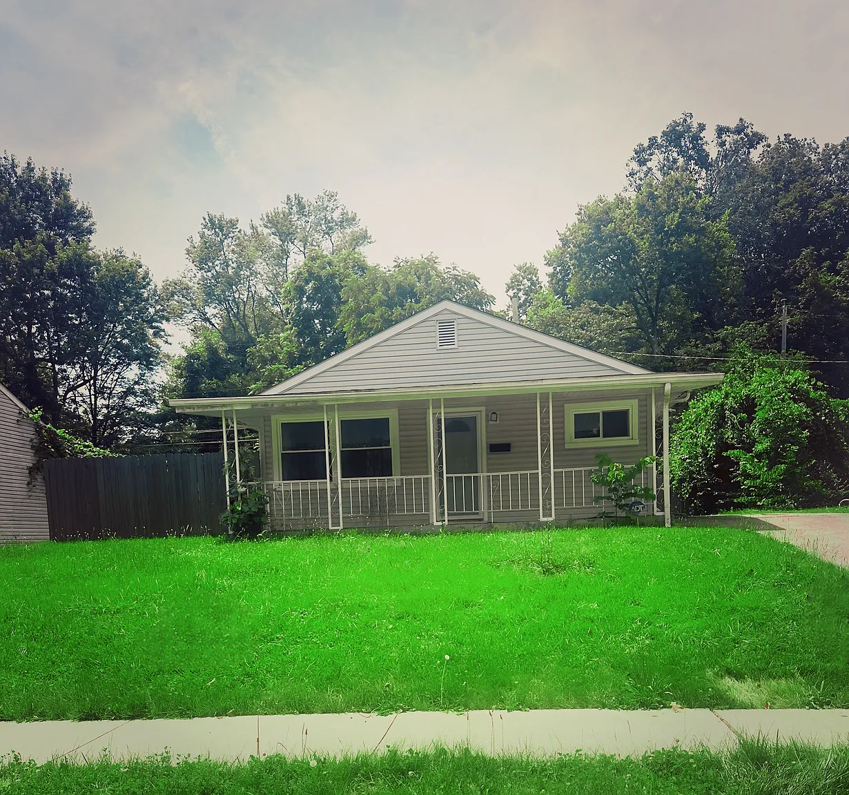 2457 Dawnlight Ave photo 1