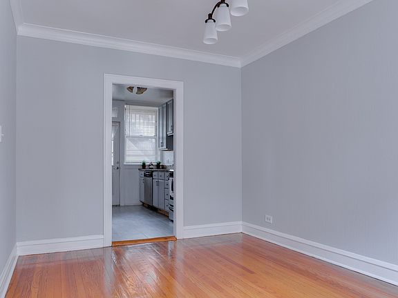 5th image of 4124 N Kedvale Ave APT 200