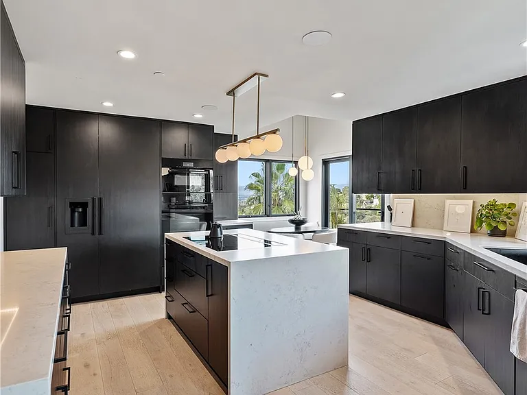3656 Avenida Del Sol — Photo 8