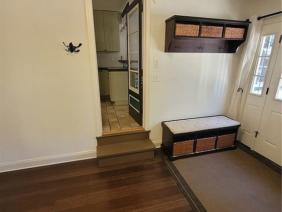 5th image of 3209 Deer Path Ln