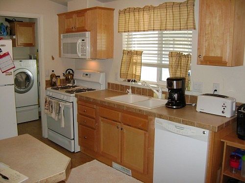 3rd image of 5505 S Grove St Spc 8