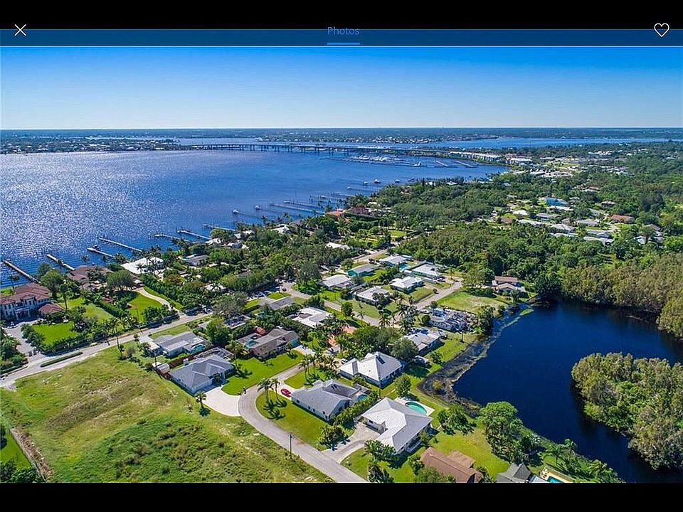 1st image of 322 NE Julia Ct