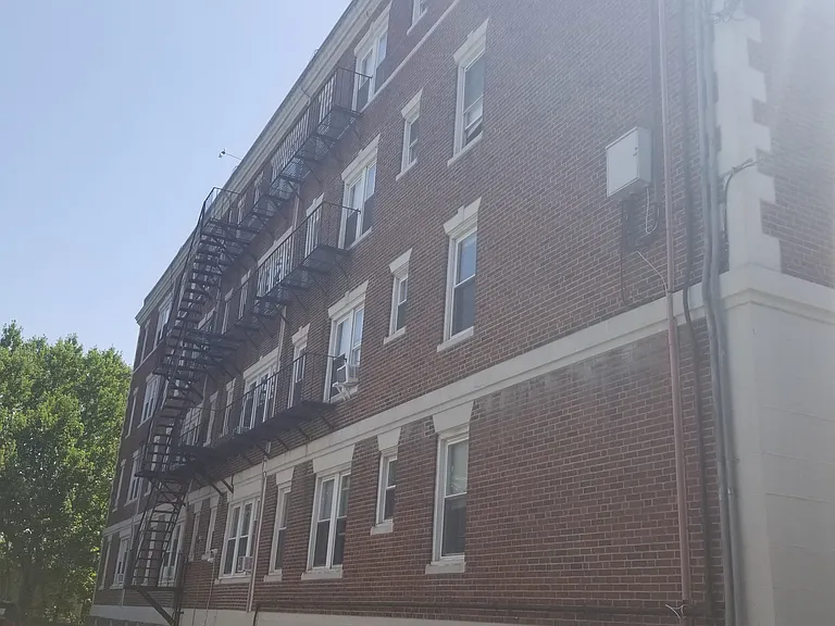 123 Orchard St #34 — Photo 10