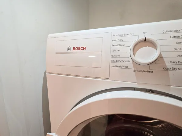 148-09 Northern Boulevard image 23 of 26