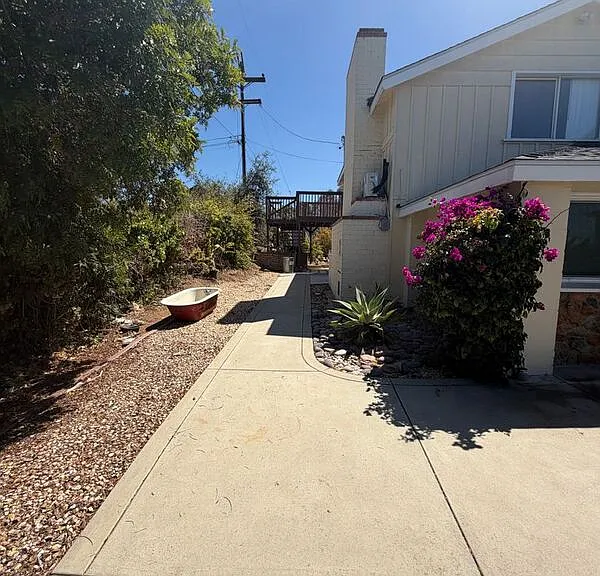 338 S Melrose Dr #4 — Photo 5