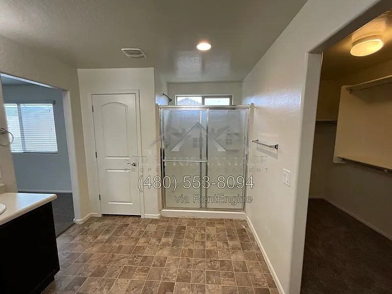 6112 E Paradise Ln — Photo 21