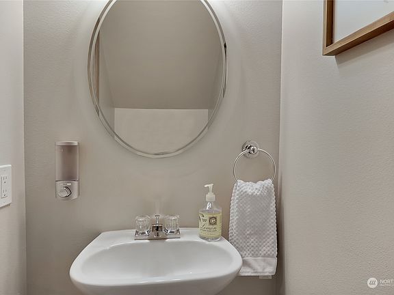 5th image of 7201 194th Avenue E #A