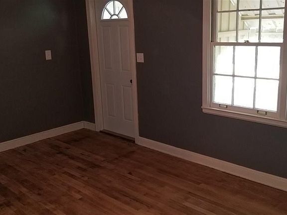3rd image of 114 Mintz Ln