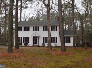 5892 Dundee Dr, Salisbury, MD 21804