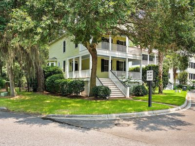 10 Battery Point Ln, Beaufort, SC, 29902